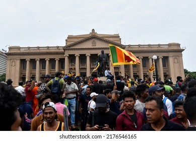 Anti-Government Protesters Gathering Stage A Protest In Colombo Against The Government Of Sri Lanka And Voiced Their Demand For The Resignation Of The President And Prime Minister. 9th July 2022