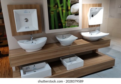 Antipolo City, Philippines - August 2021: The Photo Shows High Quality Bathroom Basin, Sink Or Lavatory Display In A Hardware Depot.