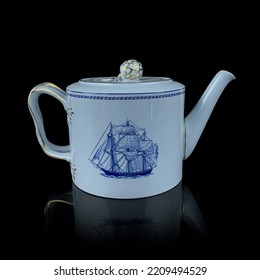 Antique British Blue Porcelain Tea Set With Ship Motifs.
Antique Teapot With Ship Pattern Service Close Up
