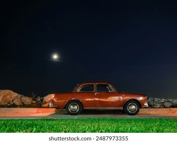 antique car 
Classic
In the past
Good looking, cool car. - Powered by Shutterstock