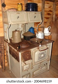 Antique cook stove with warming overn