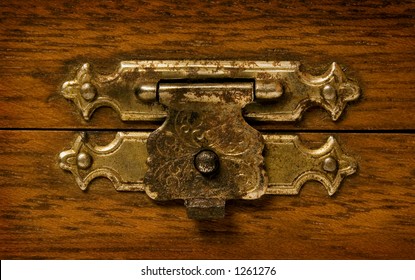 Antique Gold Hinge