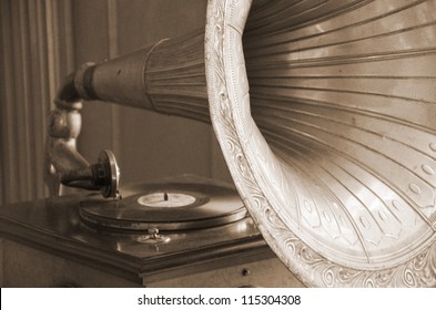 Antique gramophone (in sepia, retro style)