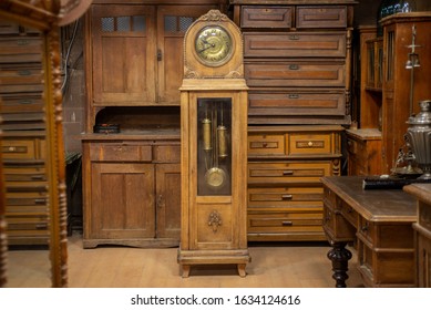 Antique oak grandfather clock FMS