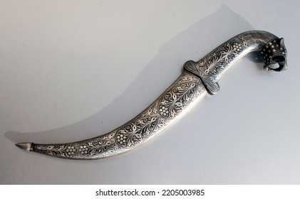 Antique Rajput Daggers Used By Mughal Empire In 1700 AD