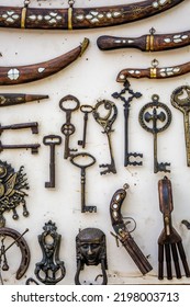 Antique Shop With Second Hand Items, Toys, Keys, Knifes, Guns And Art-objects In Antalya, Turkey.