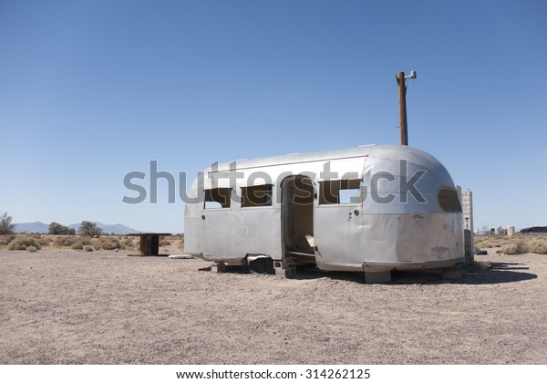 Antique Vintage Motorhome On Desert Stock Photo (Edit Now) 314262125