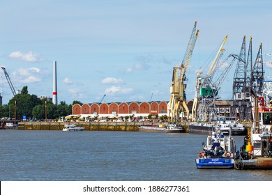 611 Antwerpen harbour Images, Stock Photos & Vectors | Shutterstock