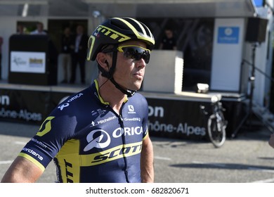 AOSTE, FRANCE - JUNE 10:  Simon Gerrans (AUS) Speaks To Reporters Before Stage 7 Of The Critérium Du Dauphiné On June 10, 2017 On The Aoste, France.