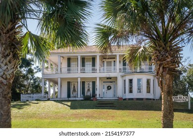 Apalachicola, FL, US-December 5, 20202: The Orman House, an antebellum home built in 1838 by a cotton merchant and slave owner in the Florida Panhandle is a state park historical site.
