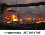 Apartment building on fire in the palisades