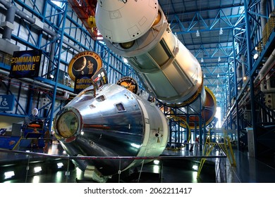 Apollo - Saturn V Center at Kennedy Space Center, Orlando, Florida - SEPTEMBER, 2016 : Apollo module ando Saturn 5 rocket at visitor center  hangar