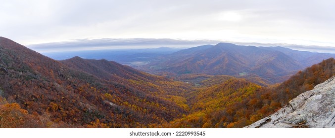 Appalachian Trail Hanging Rock Overlook On The Three Ridges Hike In Virginia Blue Ridge Mountains