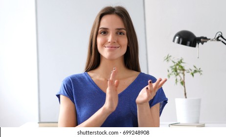 Clapping women teamwork Images, Stock Photos & Vectors | Shutterstock