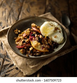 Apple Berry Crumble With Ice Cream