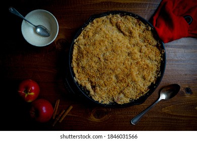 Apple Crisp In A Cast Iron Skillet