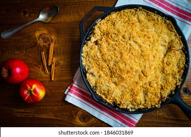 Apple Crisp In A Cast Iron Skillet