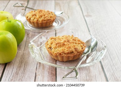 Apple Crumble Tart Sweet And Delicious