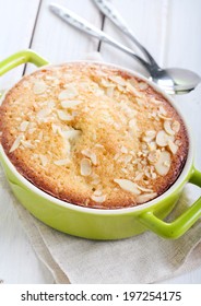 Apple Pudding With Almond Topping