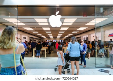 Apple Store Front  PA, USA. September 23, 2017.