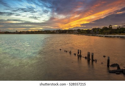 Applecross is a riverside suburb of Perth, Western Australia, bounded by Canning Highway and the Swan River. It is located within the City of Melville. - Shutterstock ID 528557215