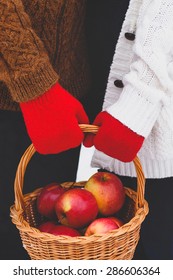 Apples in a basket