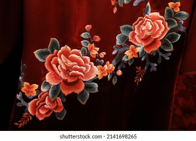 Application of embroidery crafts in Chinese clothing - Powered by Shutterstock