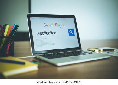 APPLICATION SEARCHING WEB SEARCH ENGINE INTERNET COMMUNICATION CONCEPT