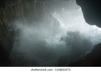 Approaching waves in a cave