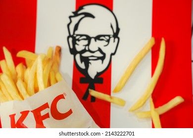 Apr 06,2022: Ayutthaya,Thailand: KFC Hamburger and Fried Chicken set at fast food restaurant Kentucky Fried Chicken (KFC) is a large restaurant chain. Wangnoi branch in Thailand - Asia