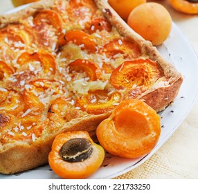 Apricot Cake 