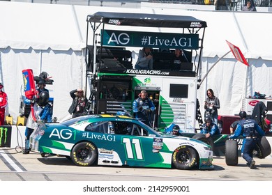 April 02, 2022 - Richmond, VA, USA: Daniel Hemric Pits During The ToyotaCare 250 At Richmond Raceway In Richmond, VA.