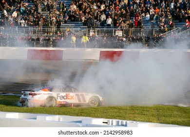 April 03, 2022 - Richmond, VA, USA: Denny Hamlin Wins The Toyota Owners 400 At Richmond Raceway In Richmond, VA.