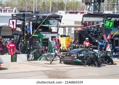 April 03, 2022 - Richmond, VA, USA: Justin Haley Pits During The Toyota Owners 400 At Richmond Raceway In Richmond, VA.