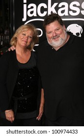 April And Phil Margera  At The Premiere Of 