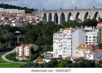 Aqueduct View In Campolide Neighbourhood