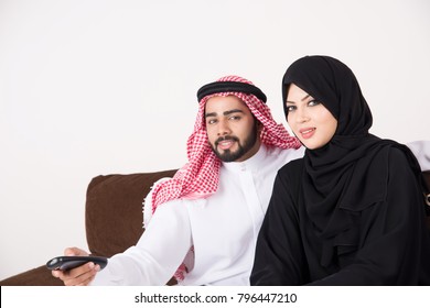 323 Arab Family Watching Tv Stock Photos, Images & Photography ...