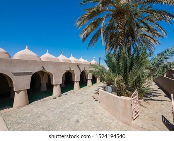 Arabia, Oman Sultanate, Oman, Jalan Bani Bu Ali, 11th Century Jama Al-Hamoda Mosque,