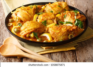 الطبخ المغربي الطحين المغربي Arabian-food-braised-chicken-lemons-260nw-1058875871