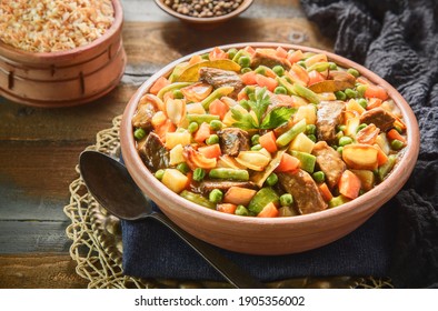 الطبخ المغربي الطحين المغربي Arabic-cuisine-torley-casserole-meat-260nw-1905356002