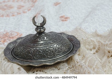 Arabic Traditional Vessels Sugar Bowl Stock Photo 484949794 | Shutterstock