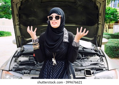 Arabic Woman Have A Trouble With Her Car, Wearing Abaya And Hijab, Car Broken, Break Down.