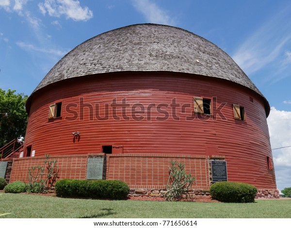 Arcadia 2017 Close Famous Round Barn Stock Photo Edit Now 771650614