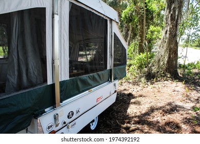 Arcadia, FL, USA: May 2021: Coleman Pop Up Camping Trailer For Traveling And Sleeping. 