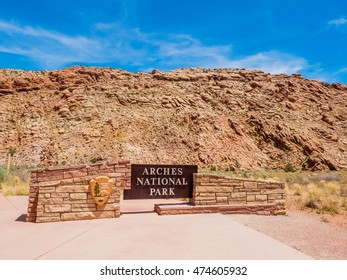 Arches National Park Entrance Sign, Utah, USA