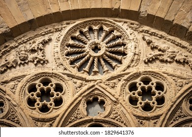 Architectural detail of the church of Orsanmichele in gothic style (1337-1380) in Florence downtown. Tuscany, Italy, Europe.