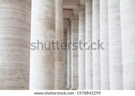 Architectural Doric Columns . Sizeable style and stateliness . Classical Greek Architecture