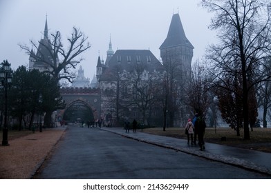 Architectural Monuments Of Budapest In Foggy Weather. Eastern European Culture, Historical Monuments Of Architecture. History, Architecture Of Hungary