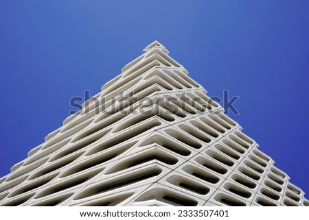 The Architecture of The Board, LA
