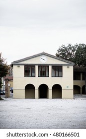 architecture low key